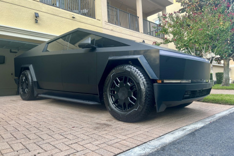 Avery-Dennison-Satin-Black-Cybertruck