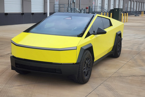 Gloss-Lucid-Yellow-Cybertruck