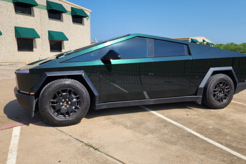 Obsidian-Green-Cybertruck-PPF