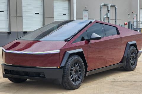 Stek-PPF-Forged-Carbon-Red-Wine-Cybertruck